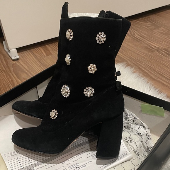 ✨💖Nanette Lepore Black Heeled Boots with Pearl Embellishments - Picture 5 of 9